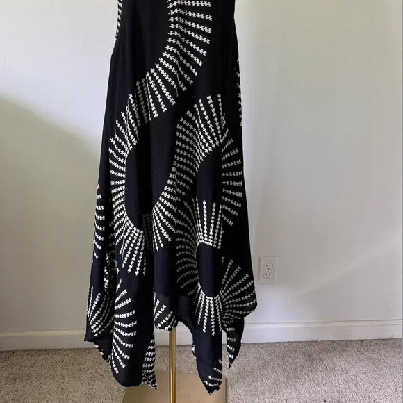 Manaola Pualahilahi dress - Picture 2 of 7